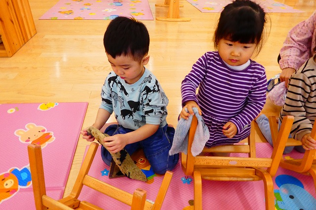 おおそうじ きれいになったよ 2歳児 ばななｂ組 ほうりんこころ保育園